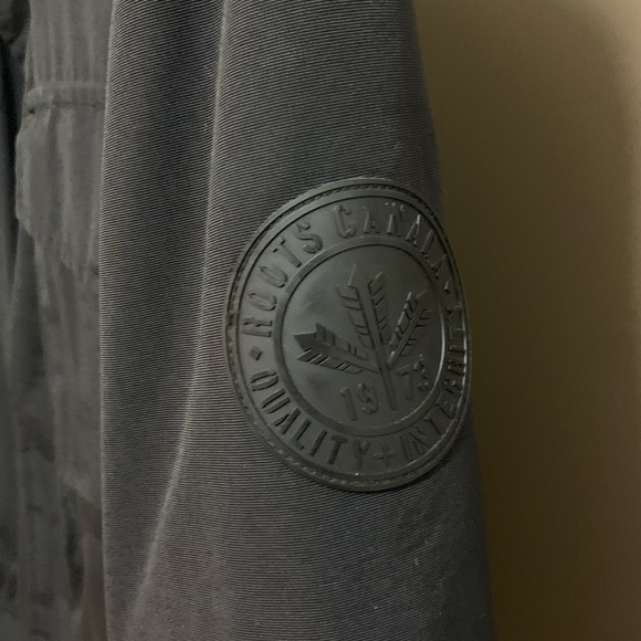 NWOT Roots Canada Performance Utility Rain Jacket Size Medium Men’s - Picture 6 of 6